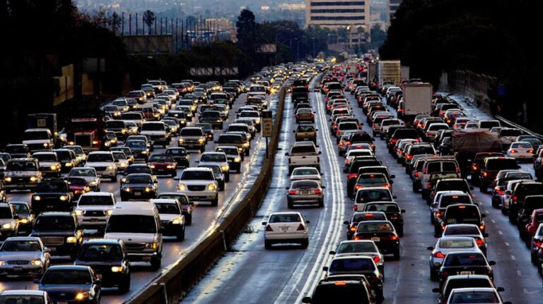 Trafiği Gösteren Harita Uygulamalar ve Kullanımları